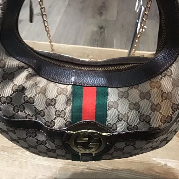 Gucci Bags - Picture 4 of 13